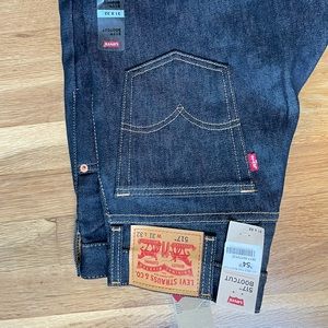 517 men’s jeans NWT